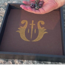 Load and play video in Gallery viewer, Swamp Orchids Dice Set